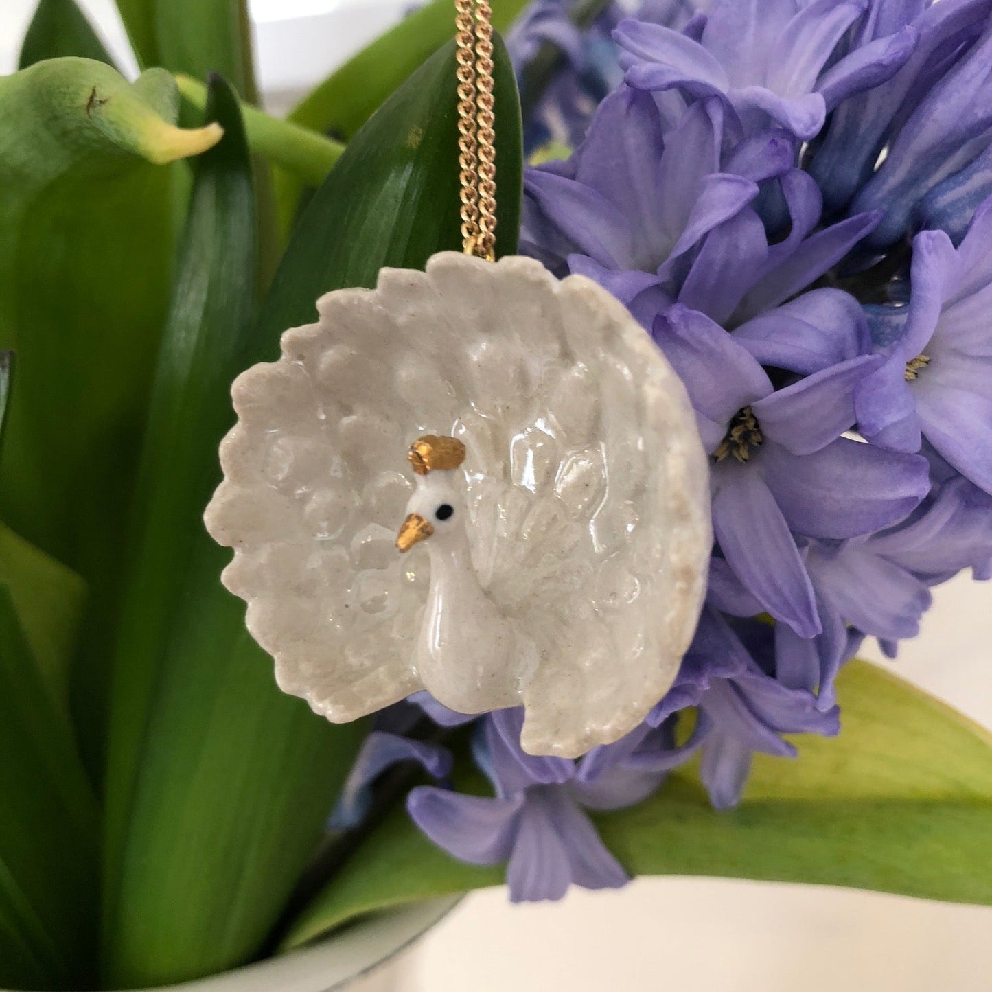 White and Gold Peacock Necklace, was €50